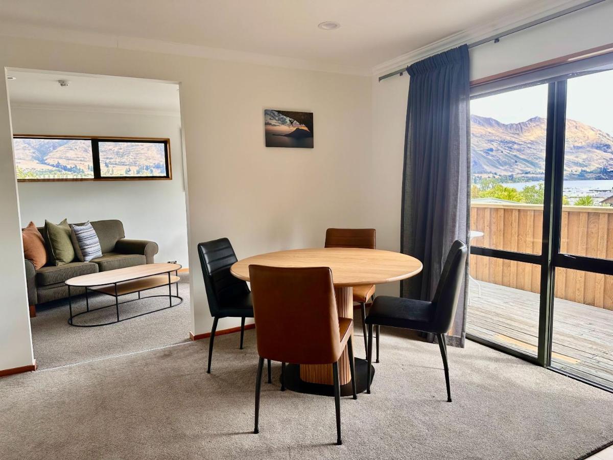 Wanaka Springs Lodge ภายนอก รูปภาพ